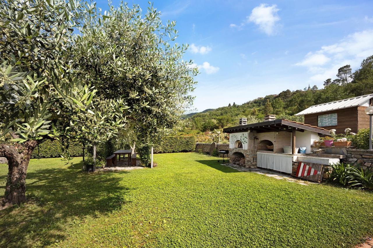 Mansarda Albero Verde Con Piscina Casanova Lerrone Eksteriør billede